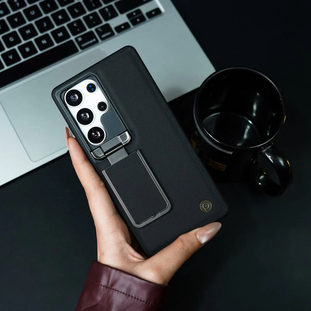 Foldable Shield Case