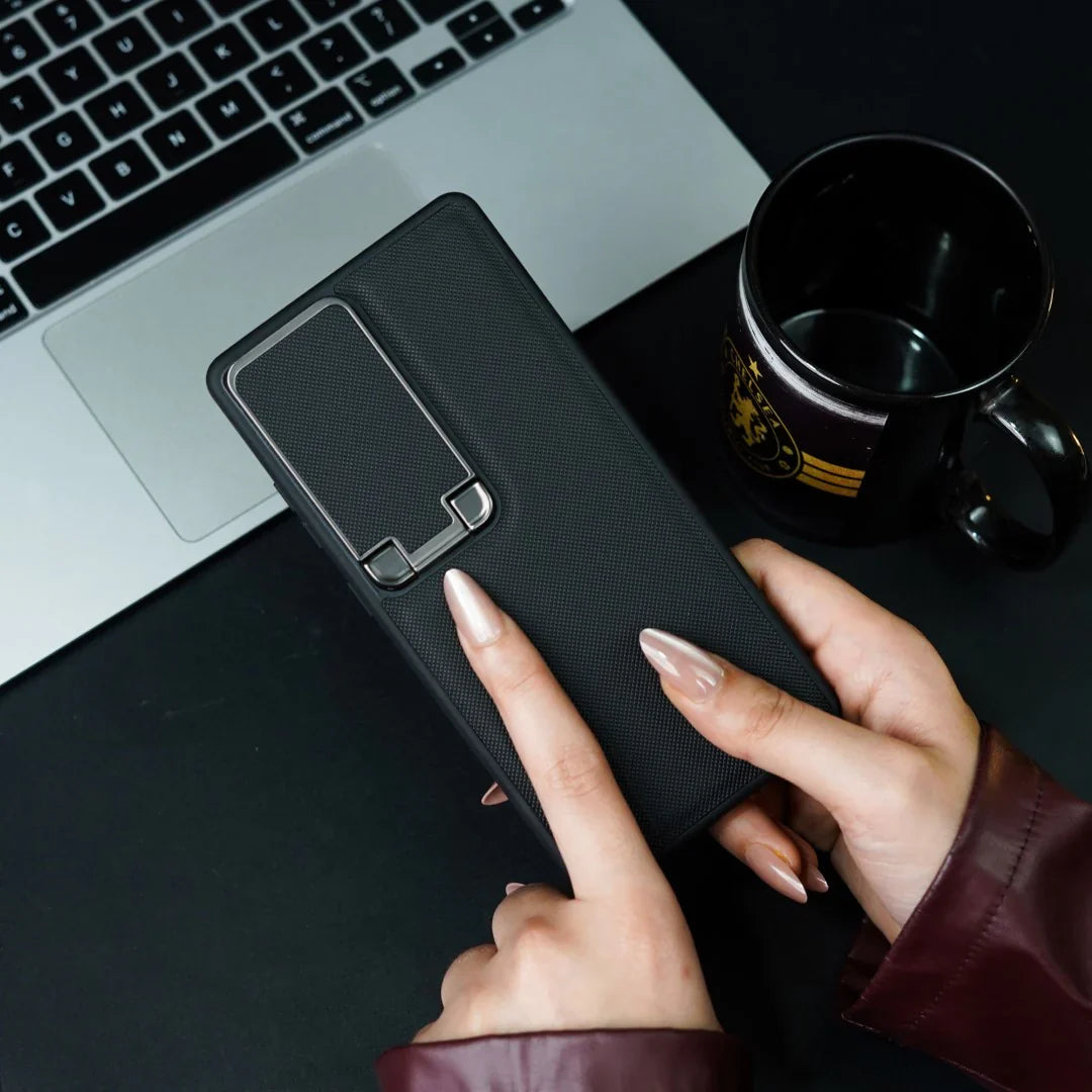 Foldable Shield Case