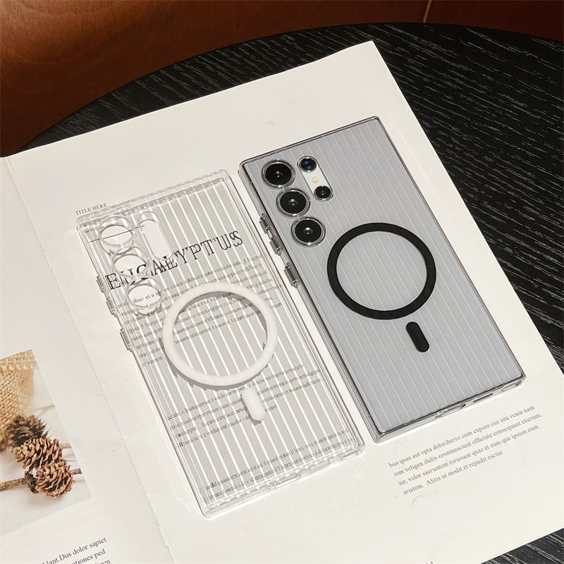 Silver phone case with magnetic ring and clear back