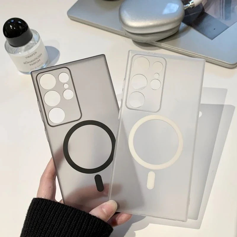 Transparent MagSafe Samsung case with scratch-resistant surface